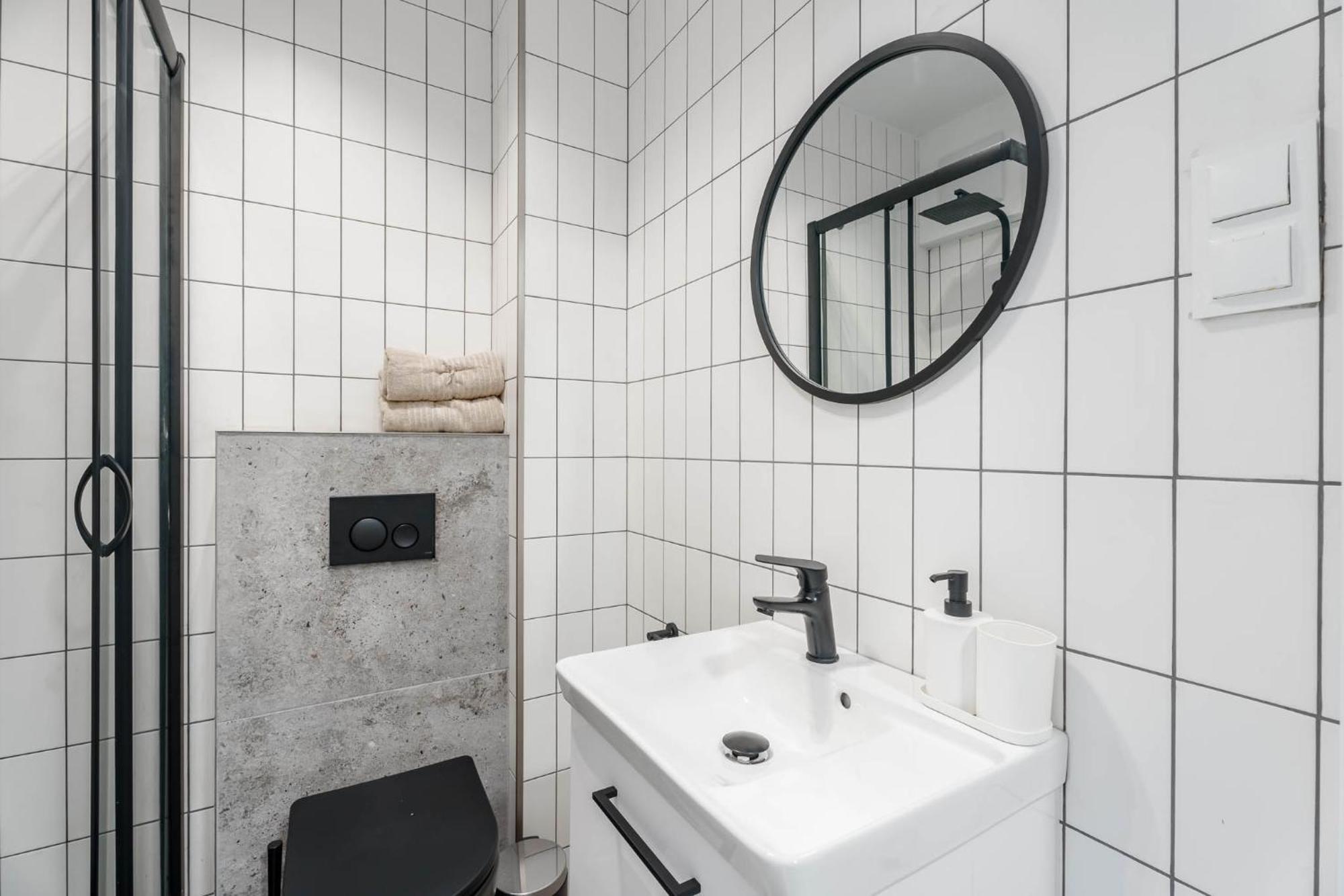 Chill Apartments Pileckiego วอร์ซอ ภายนอก รูปภาพ